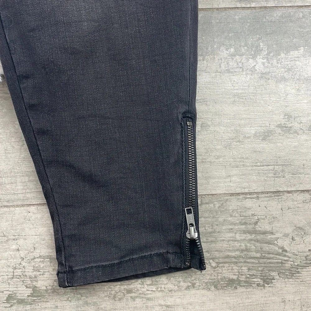 SEVEN7 MELISSA MCCARTHY Pencil faded black Moto Jeans. Size 18w - Picture 9 of 12